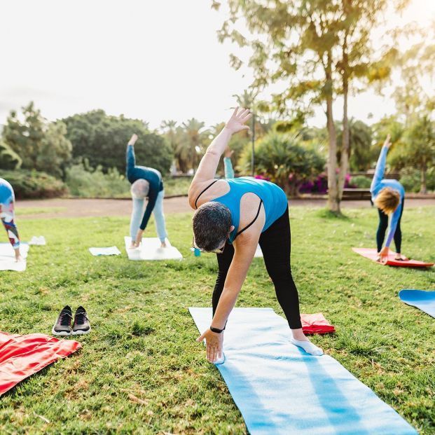 Actividades al aire libre para mejorar la salud mental y física en primavera (Big Stock)