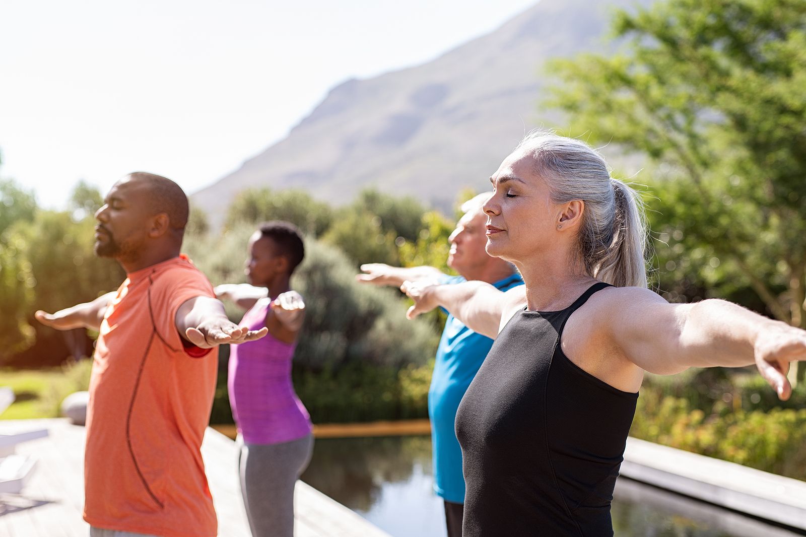 ¿Cuántos minutos de ejercicio físico se deben hacer para prevenir el cáncer? (BigStock)