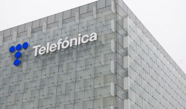 CriteriaCaixa sube al 5% su presencia en Telefónica en plena entrada del Estado