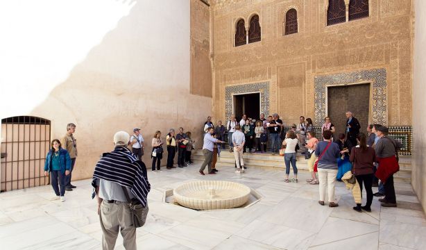 La Alhambra estrena un nuevo servicio de atención sanitaria