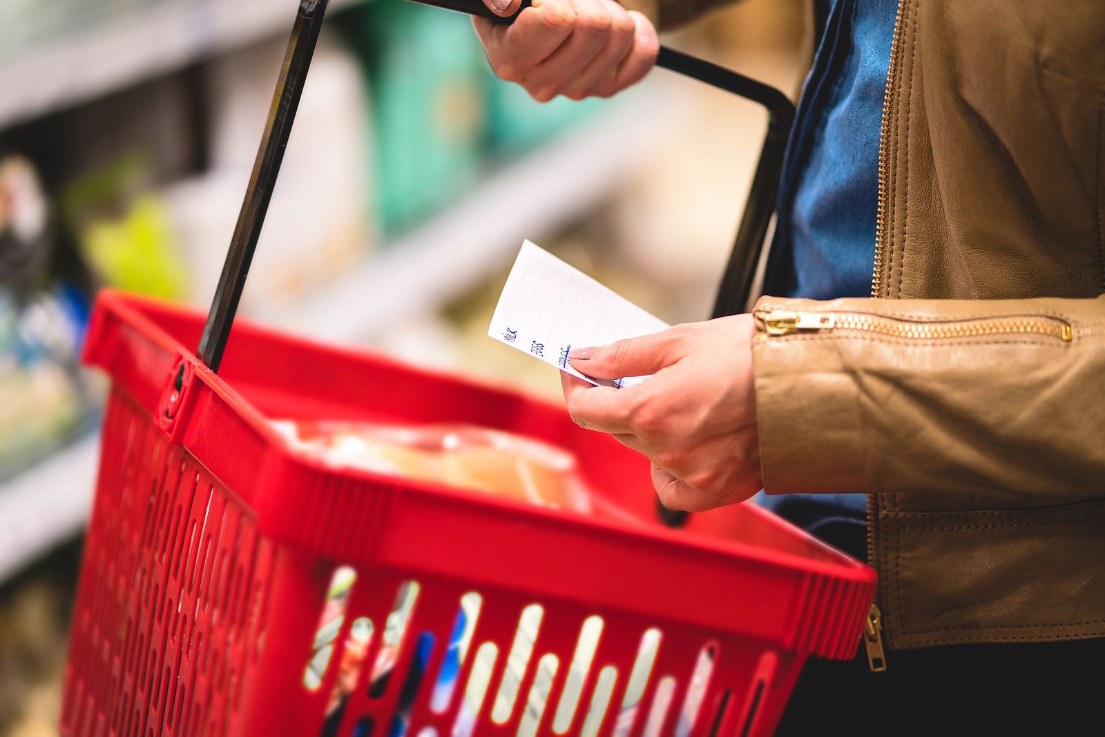 La cesta básica de la compra se encarece un 47% en los últimos cuatro años