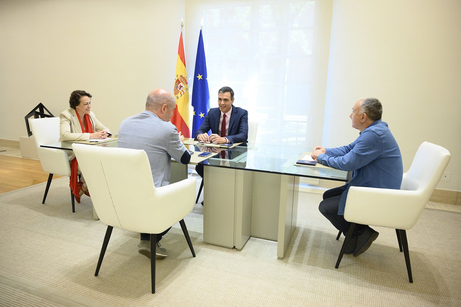 Pedro Sanchez, Magdalena Valerio, Pepe Álvarez y Unai Sordo