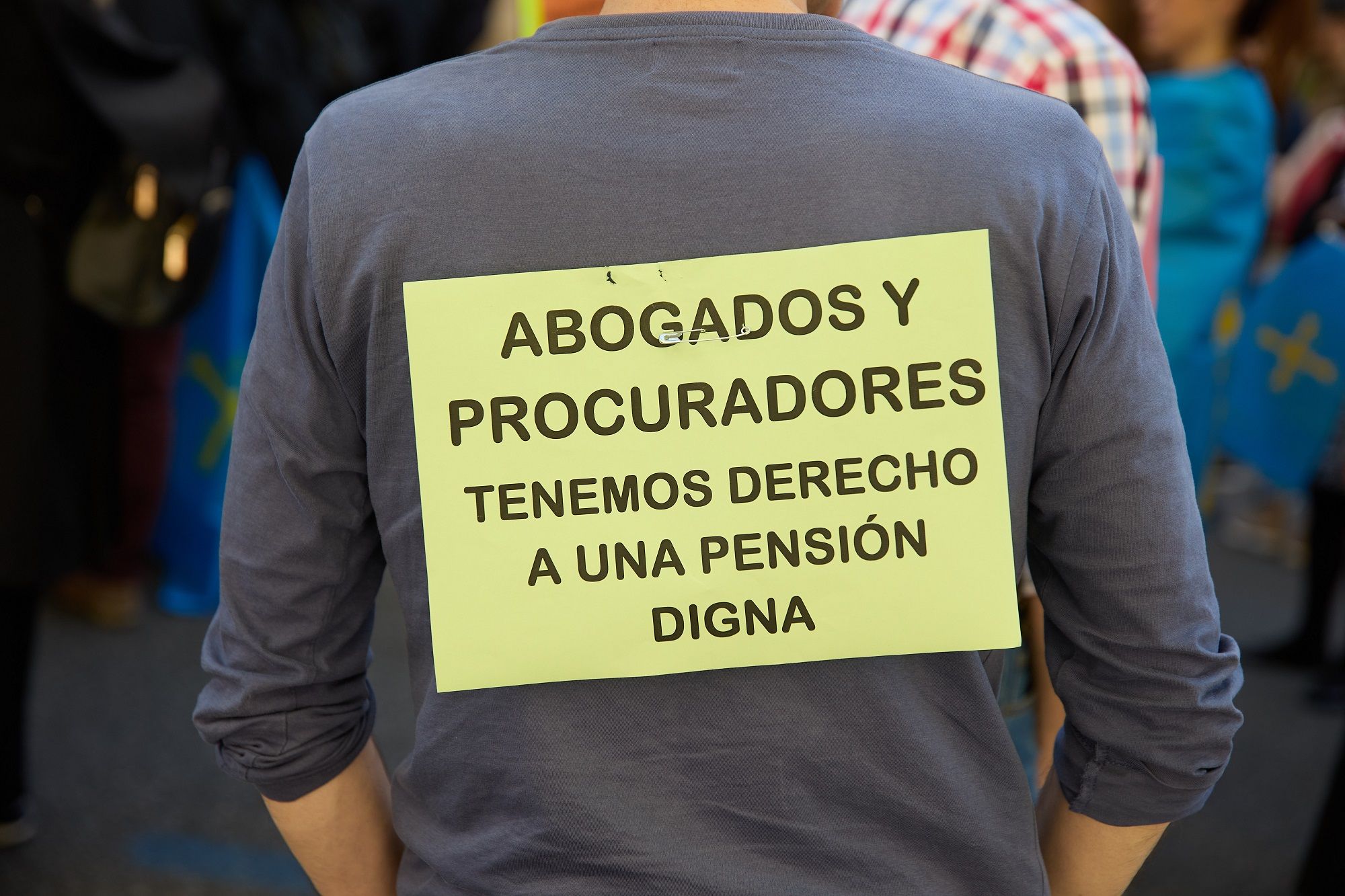 Los abogados mutualistas con pensiones irrisorias rechazan la propuesta del Gobierno: "Es un parche"