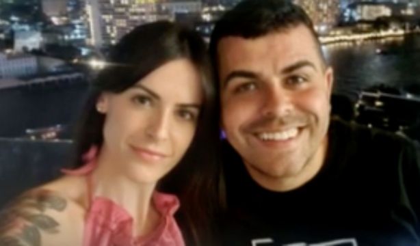 Álex, el vasco ingresado grave en Tailandia, podría volver pronto a España (Captura del programa TardeAR)