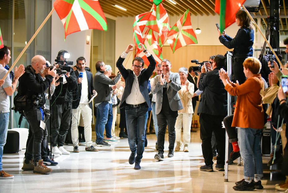 EuropaPress 5906621 candidato lehendakari pello otxandiano celebra resultados seguimiento