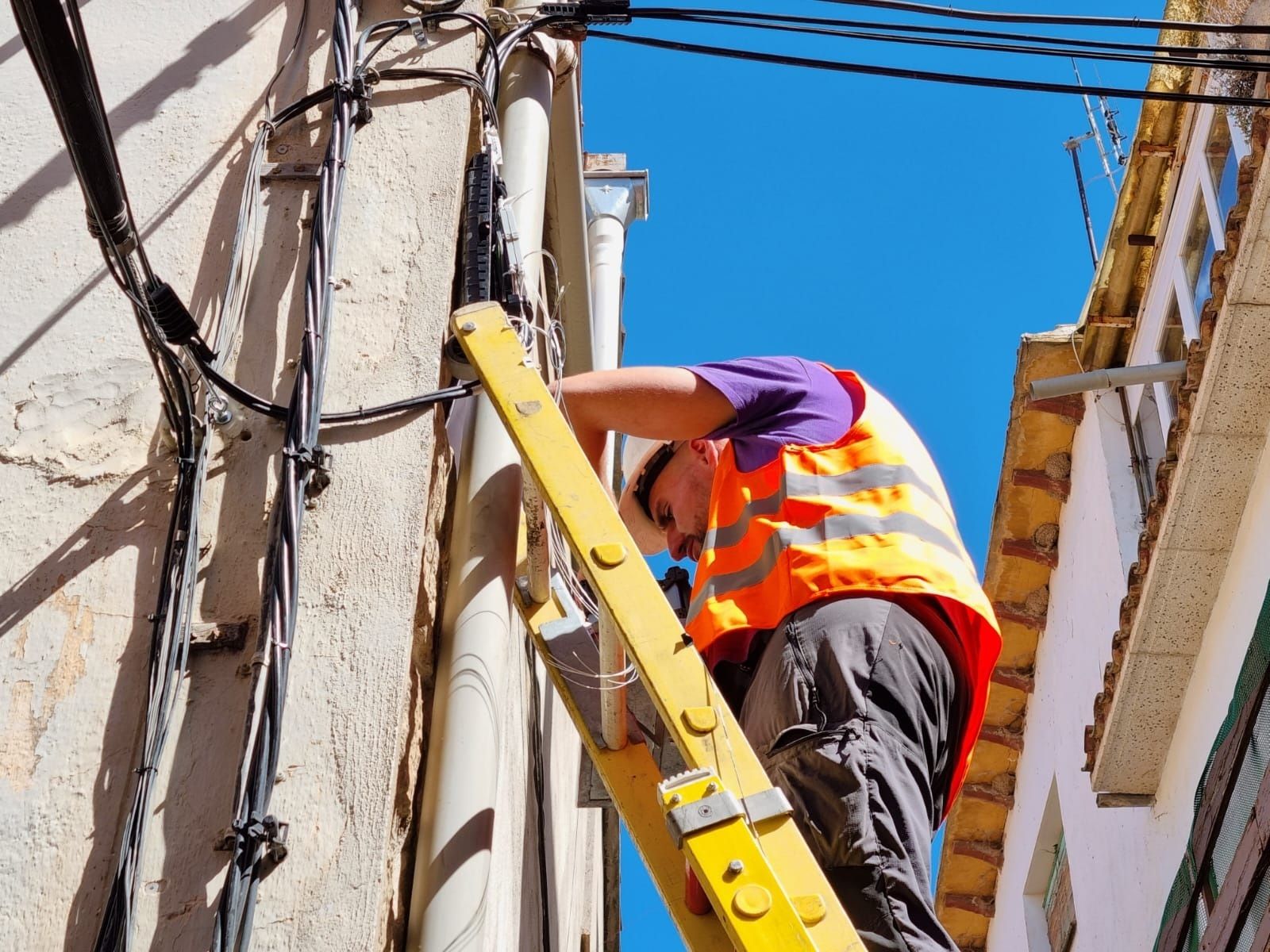 Castilla y León, la comunidad autónoma con menor acceso rural a la fibra óptica