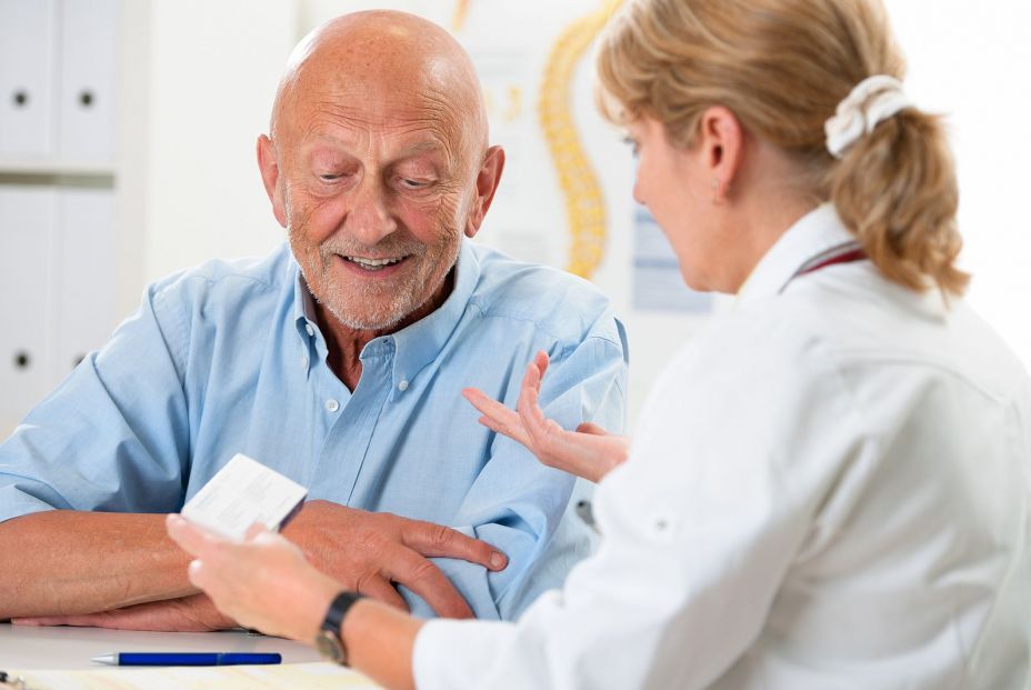 Un estudio afirma que ser tratado por médicas supone menores tasas de mortalidad y reingresos Un estudio afirma que ser tratado por médicas supone menores tasas de mortalidad y reingresos