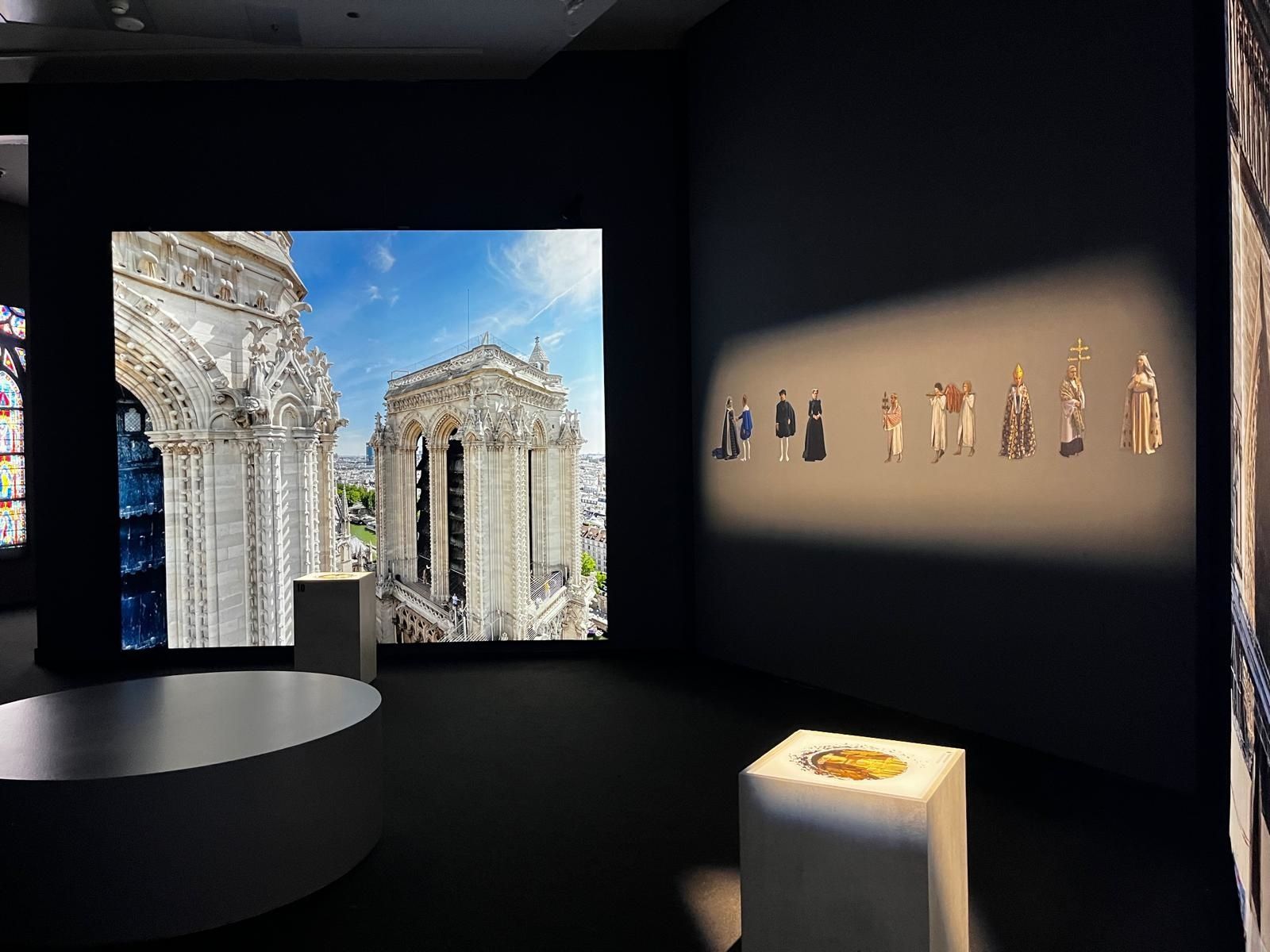 Las campanas de Notre Dame repican en una exposición que reconstruye en 3D el monumento gótico (Europa Press)