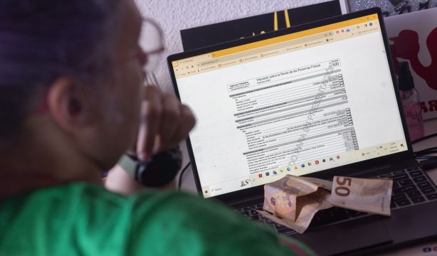 Hacienda enviará 'cartas del miedo' a 130.000 contribuyentes por errores en la Renta