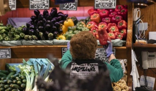 El IPC sube una décima en abril, al 3,3%, por energía y alimentos