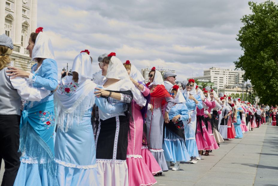 Las Fiestas de San Isidro 2024: la tradición popular castiza llega a la Pradera. Bailando po Madrid. Ayuntamiento de Madrid .