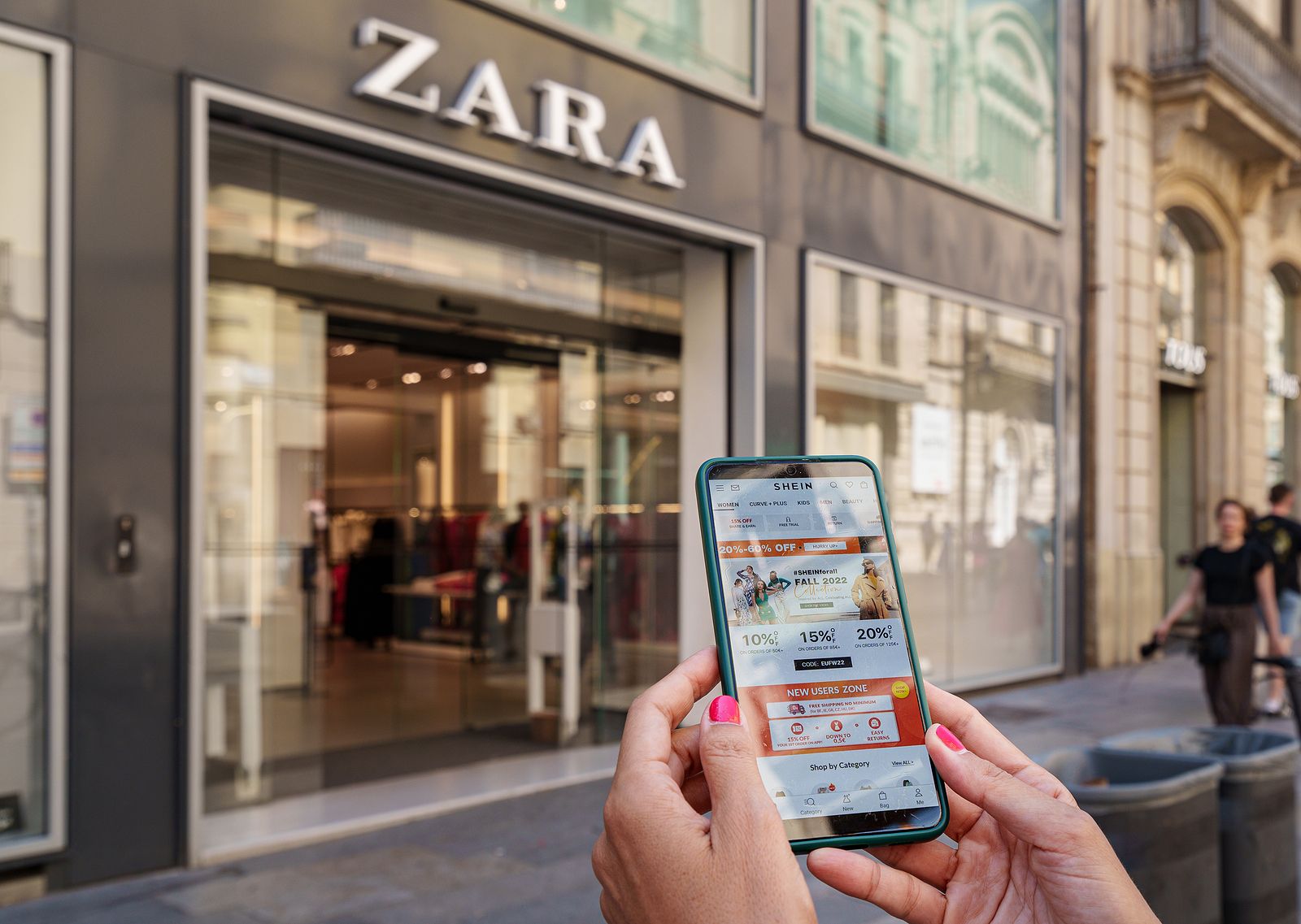 SHEIN, Zara y H&M lideran el mercado de la moda online en España