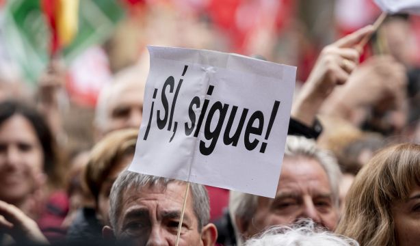 El CIS da una victoria al PSOE sobre el PP de 9,4 puntos tras la carta de Pedro Sánchez