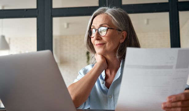 HelpAge valora positivamente el nuevo acuerdo sobre pensiones para frenar el edadismo laboral