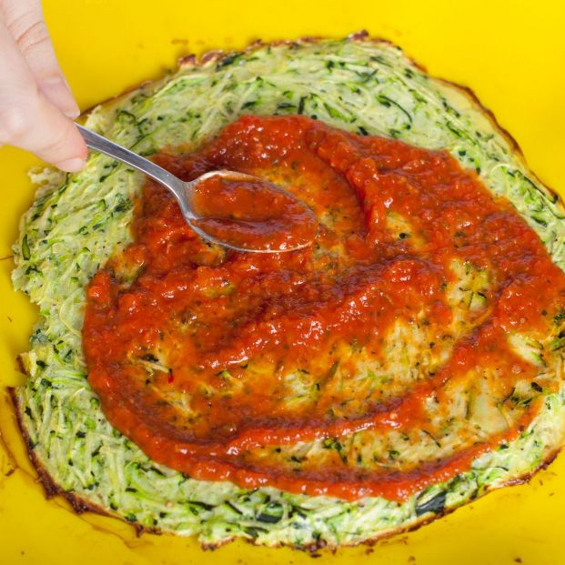 base de pizza más sanas elaboradas con hortalizas (Bigstock)