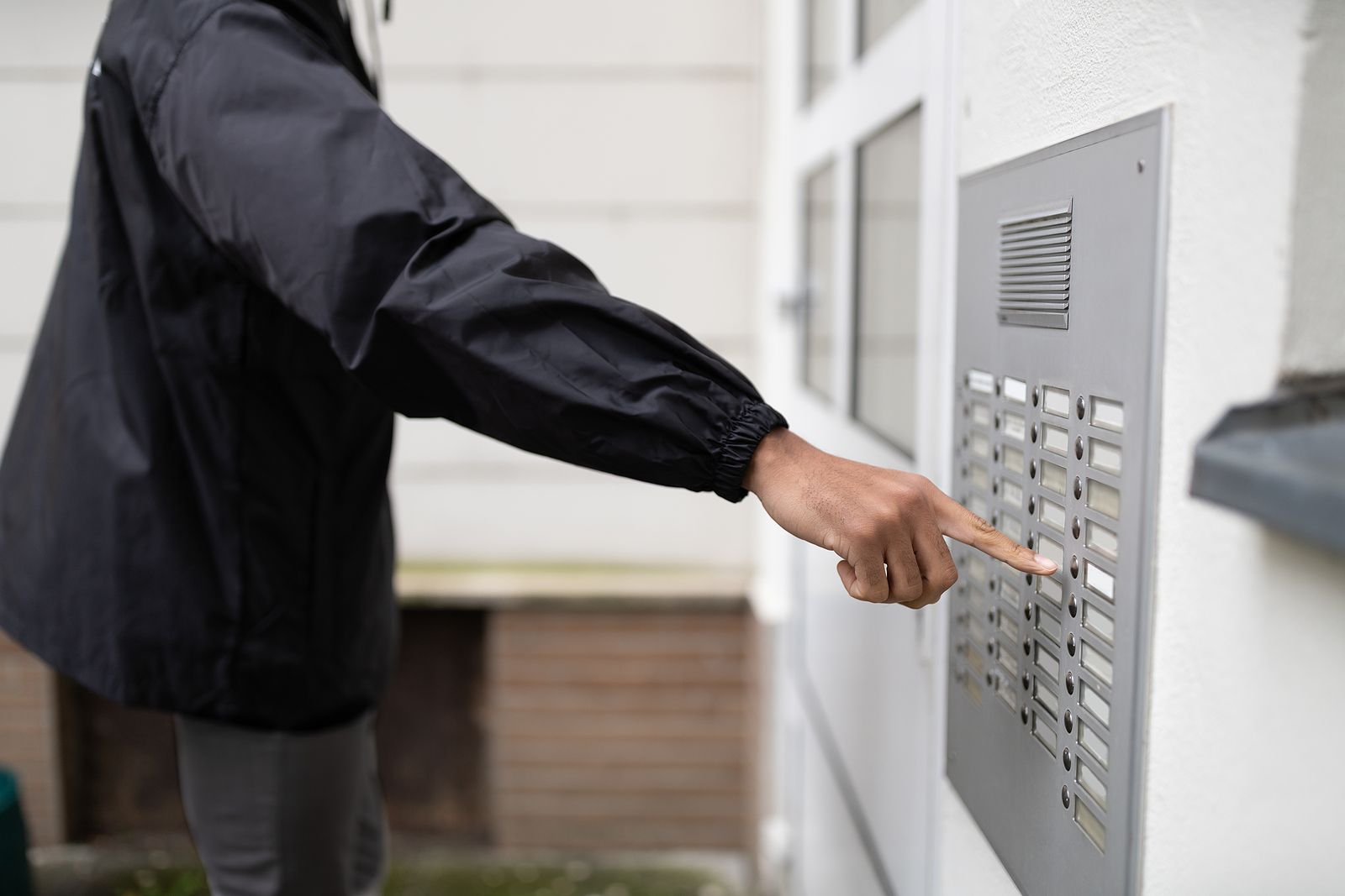 La Policía avisa sobre cómo actuar si alguien intenta entrar en tu casa