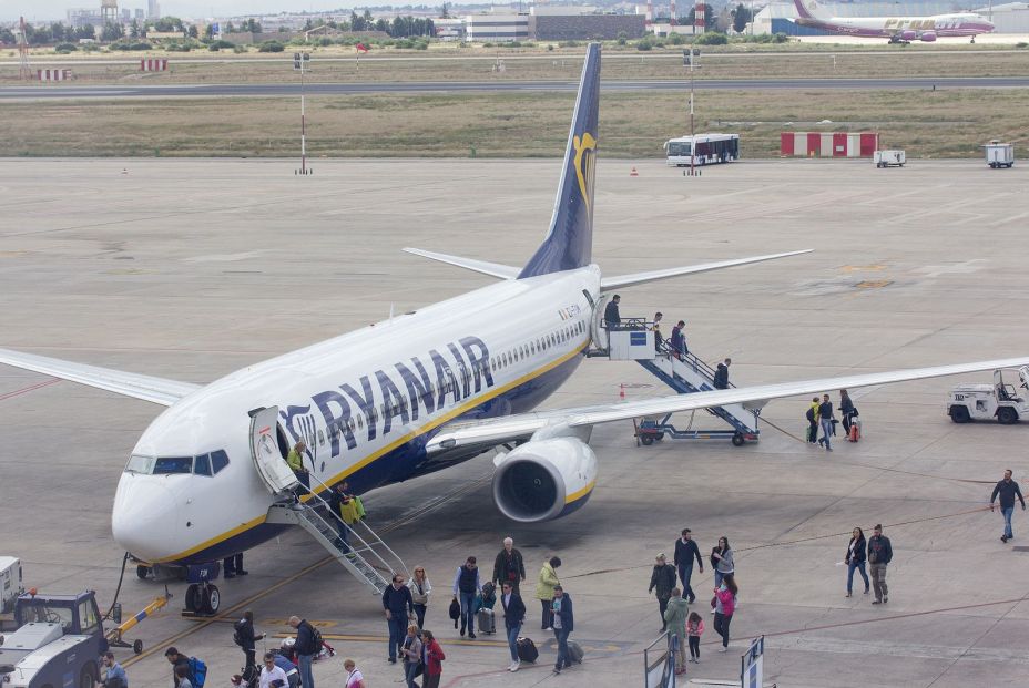 Ryanair, investigada por la UE por publicidad engañosa Ryanair, investigada por la UE por publicidad engañosa