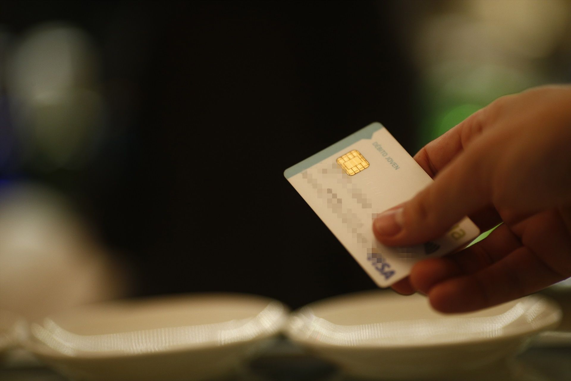 ¿Qué hacer con la tarjeta de crédito cuando caduca? Tirarla a la basura no es una opción (Europa Press)