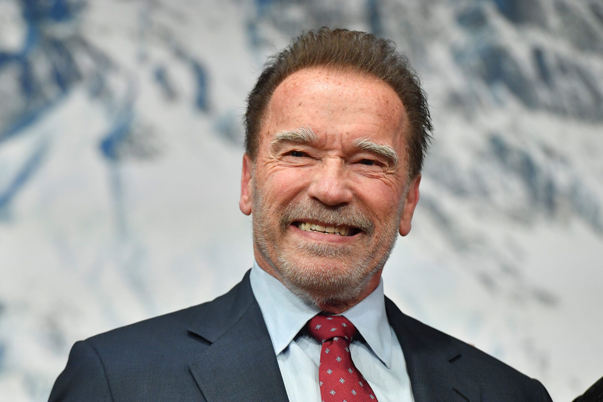Arnold Schwarzenegger anima a "entrenar por el planeta" Arnold Schwarzenegger anima a "entrenar por el planeta"