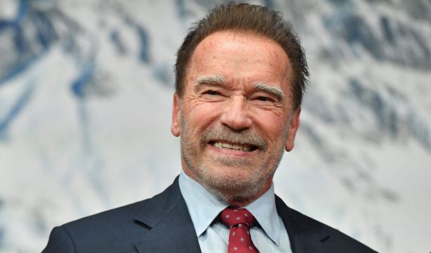 Arnold Schwarzenegger anima a "entrenar por el planeta" 
