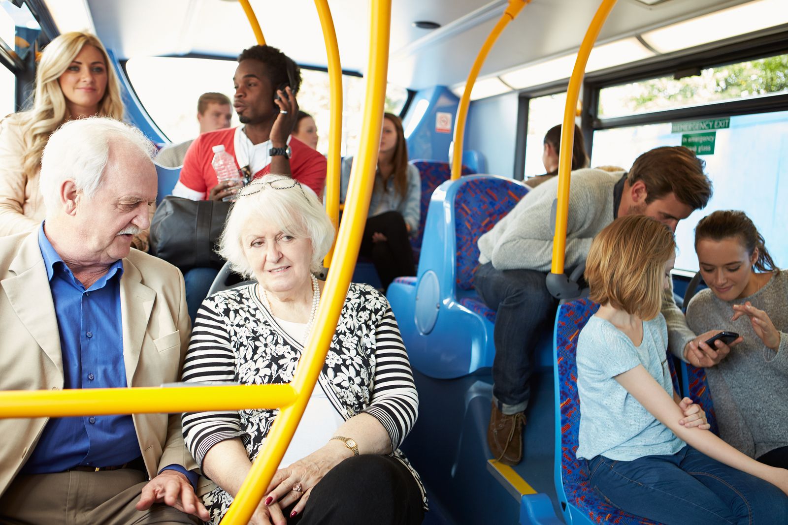 Moovit ayuda a los mayores con el transporte público