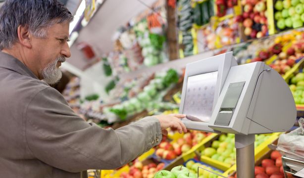 La economía sénior impulsa el 56% del gran consumo en España