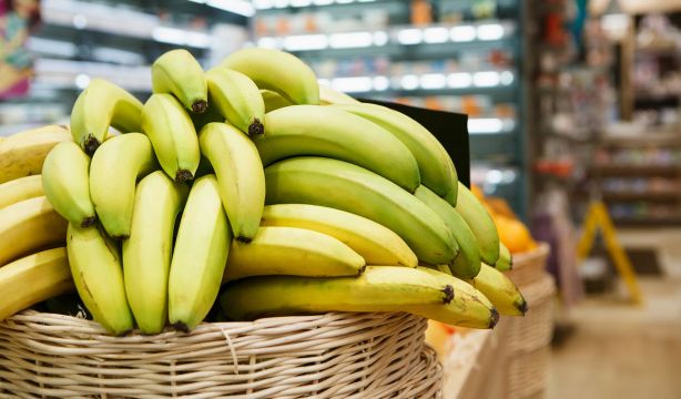 El truco para que los plátanos duren amarillos más tiempo