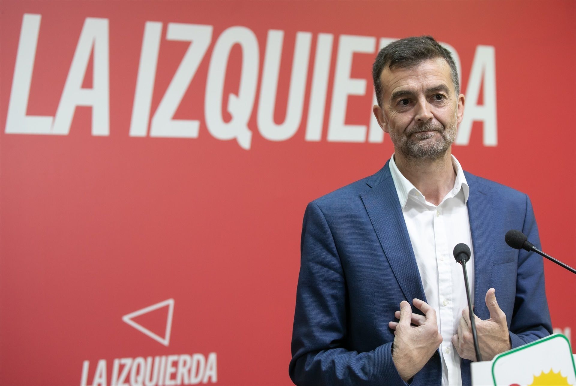 Antonio Maíllo gana el pulso a la ministra Sira Rego y será el líder de Izquierda Unida