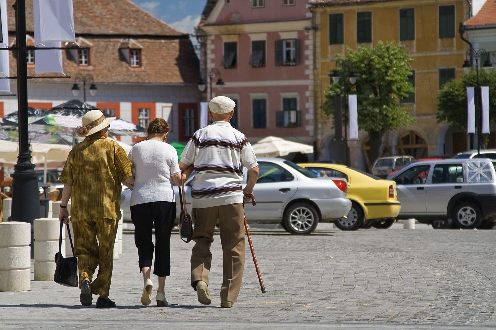 La riqueza en España envejece: en los mayores de 75 años se dispara casi un 20%