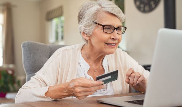 La tecnología obsoleta de la banca dispara las ciberestafas: casi un billón en pérdidas