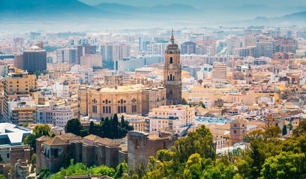 Las ciudades de España dónde más sube el esfuerzo económico para comprar una vivienda en 2024