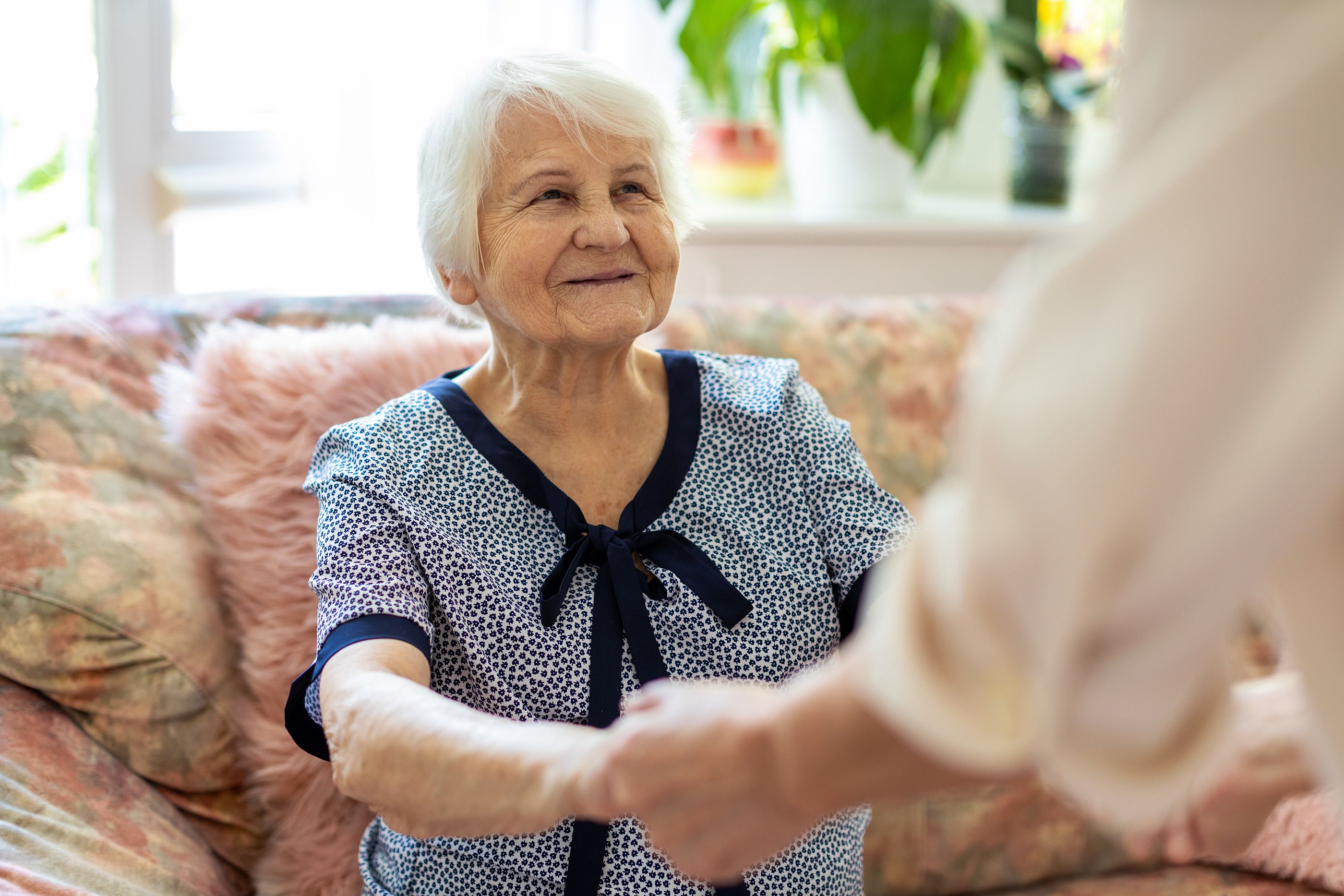 CEAFA celebra un nuevo ‘Encuentro con Expertos’: voluntades anticipadas en personas con alzhéimer (Bigstock)