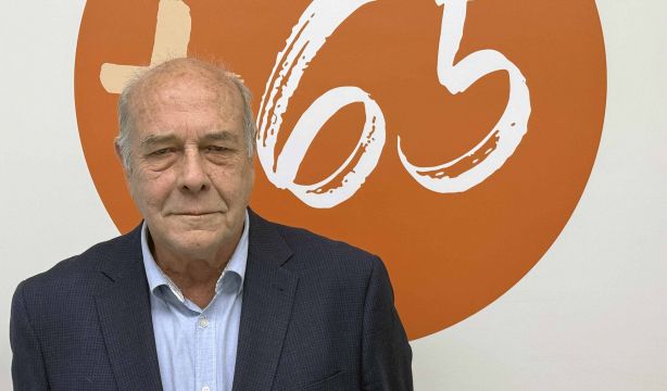 Los mayores exigen a la banca que reflexione y mejore su atención presencial: "Nos lo deben"