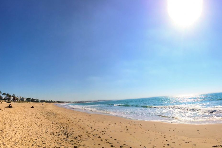 Las 5 mejores playas para sénior en Cádiz (Turismo Cádiz) Las 5 mejores playas para sénior en Cádiz (Turismo Cádiz)