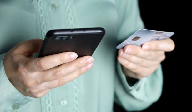Alerta sobre fraude que suplanta a la Seguridad Social por varios canales