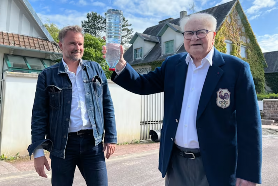 Quién es Roger Lebranchu, el exdeportista de 101 años portador de la antorcha olímpica (Olympics) Quién es Roger Lebranchu, el exdeportista de 101 años portador de la antorcha olímpica (Olympics)