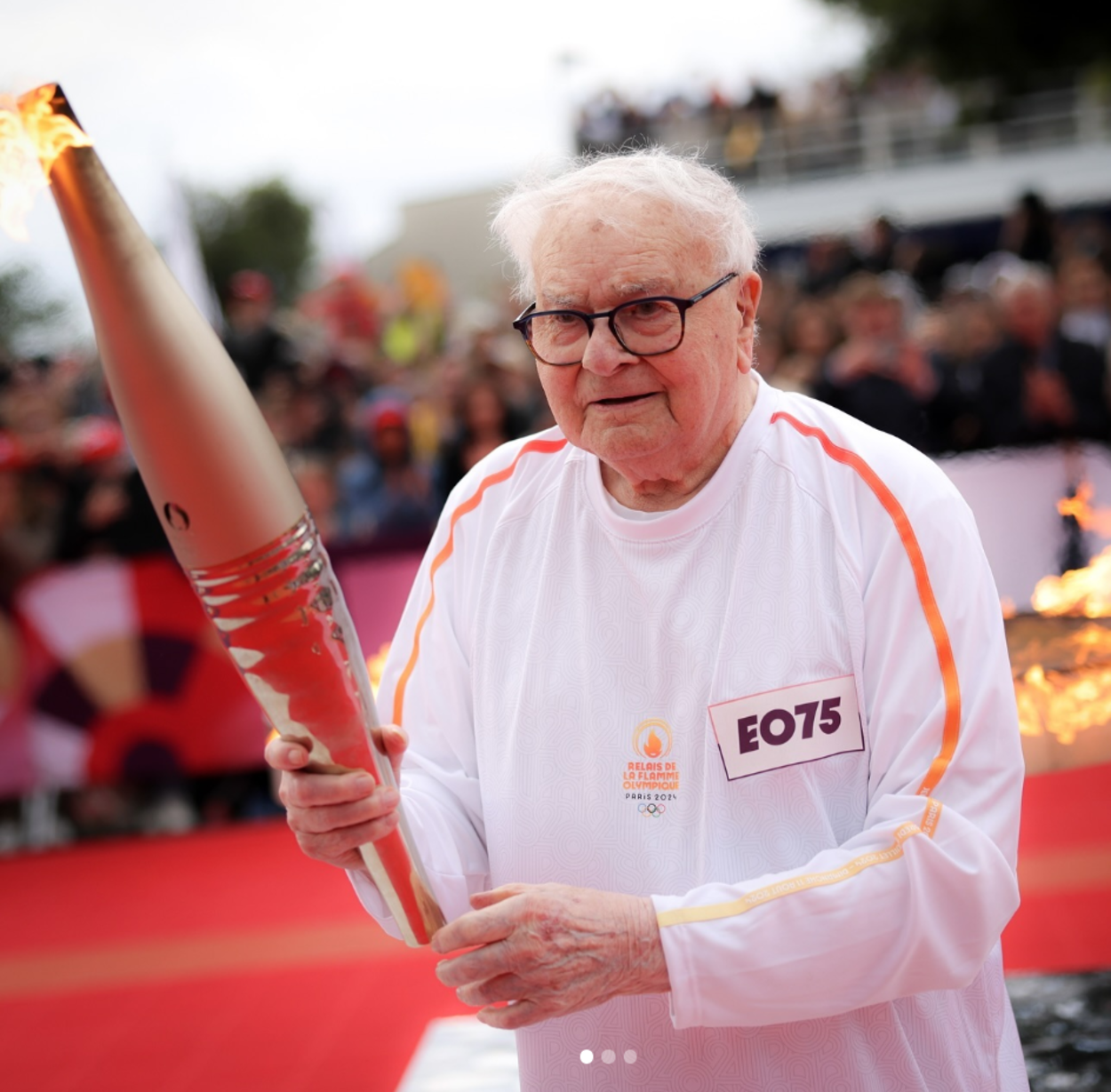 Quién es Roger Lebranchu, el exdeportista de 101 años portador de la antorcha olímpica Quién es Roger Lebranchu, el exdeportista de 101 años portador de la antorcha olímpica