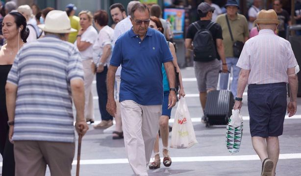 Más de 900.000 personas sufren el edadismo de los seguros de salud privados