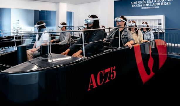 America’s Cup Experience lleva a Barcelona el simulador de AC75, el “Fórmula 1 del mar”