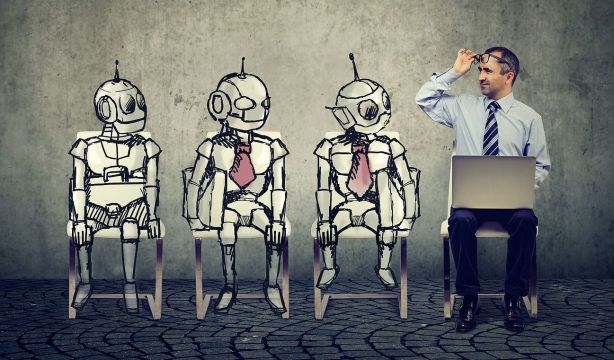 ¿Tiene motivos el mercado de trabajo español para temer a la inteligencia artificial?