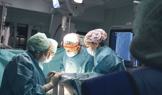Cómo consultar la lista de espera para operarse en Andalucía (Europa Press)