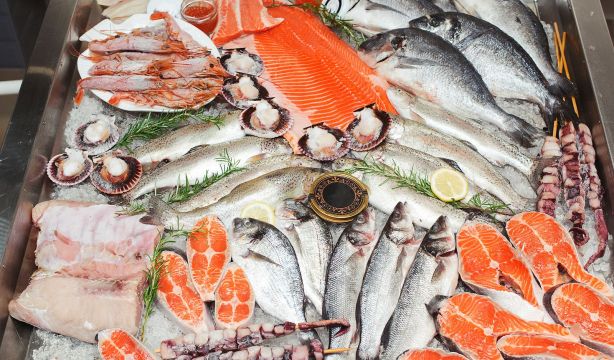 Estos son los tres pescados que los expertos recomiendan no consumir