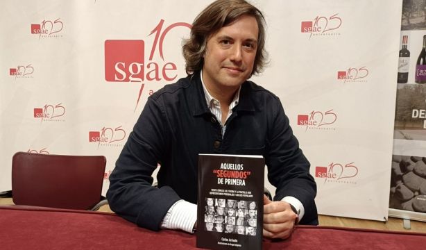 Carlos Arévalo rinde homenaje a 20 cómicos "de primera": "No fueron famosos, pero sí populares"