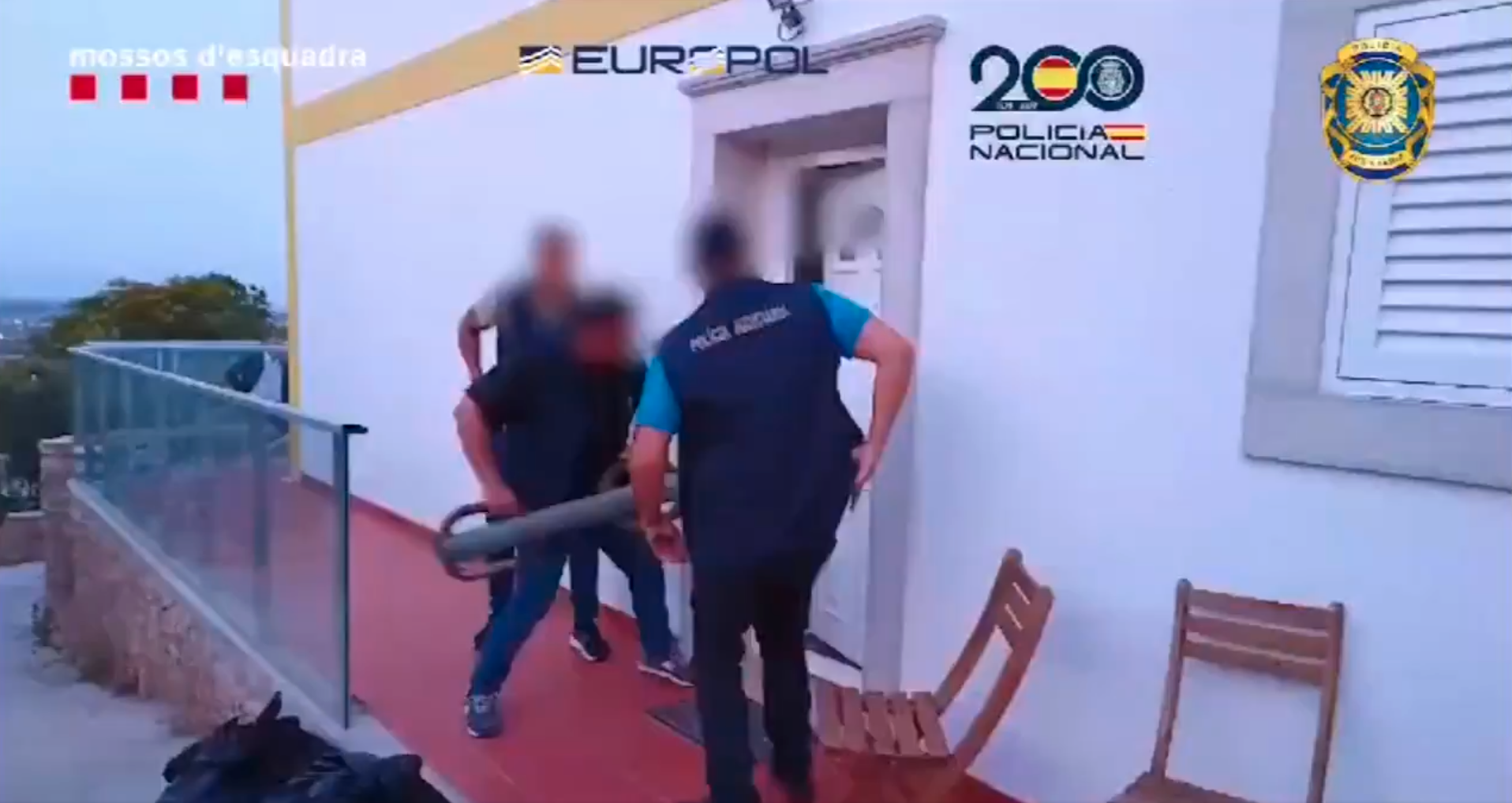 Cae un grupo criminal de más de 50 personas que estafó 2,5 millones de euros a mayores