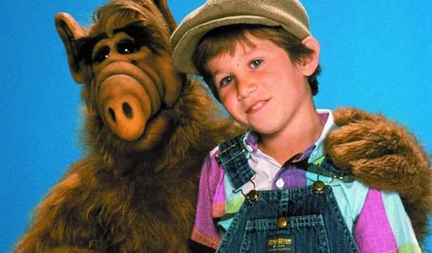 Encuentran muerto en su coche al actor Benji Gregory, el niño de 'Alf'