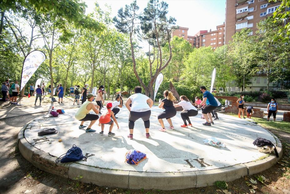 En qué consiste el programa de ejercicio al aire libre para mayores del Ayuntamiento de Madrid (Europa Press) En qué consiste el programa de ejercicio al aire libre para mayores del Ayuntamiento de Madrid (Europa Press)