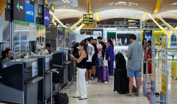 Incidencias en hospitales, empresas y aeropuertos por un problema de Microsoft a nivel mundial 