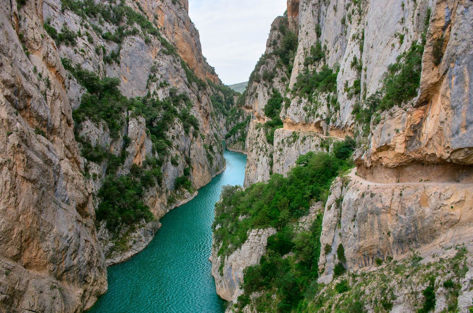 De ruta por el Congost de Mont Rebei, un espectacular desfiladero entre Huesca y Lérida