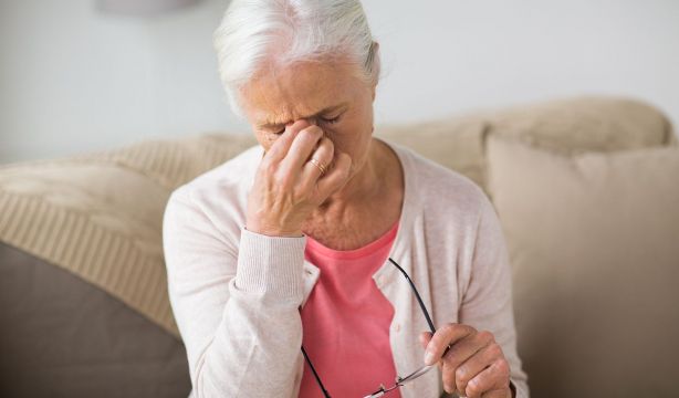 Dos estudios recomiendan usar de forma temprana fármacos específicos para tratar la migraña