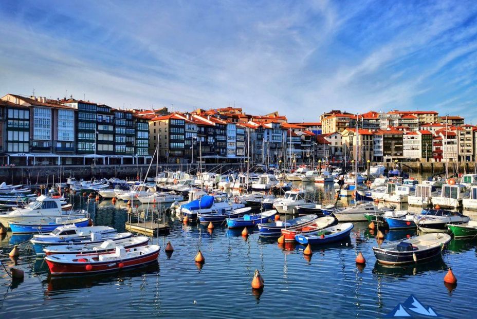 Pueblos costeros y poco conocidos en España (Turismo Vasco) Pueblos costeros y poco conocidos en España (Turismo Vasco)